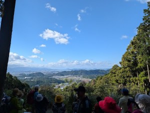 PXL_20251103_023047661